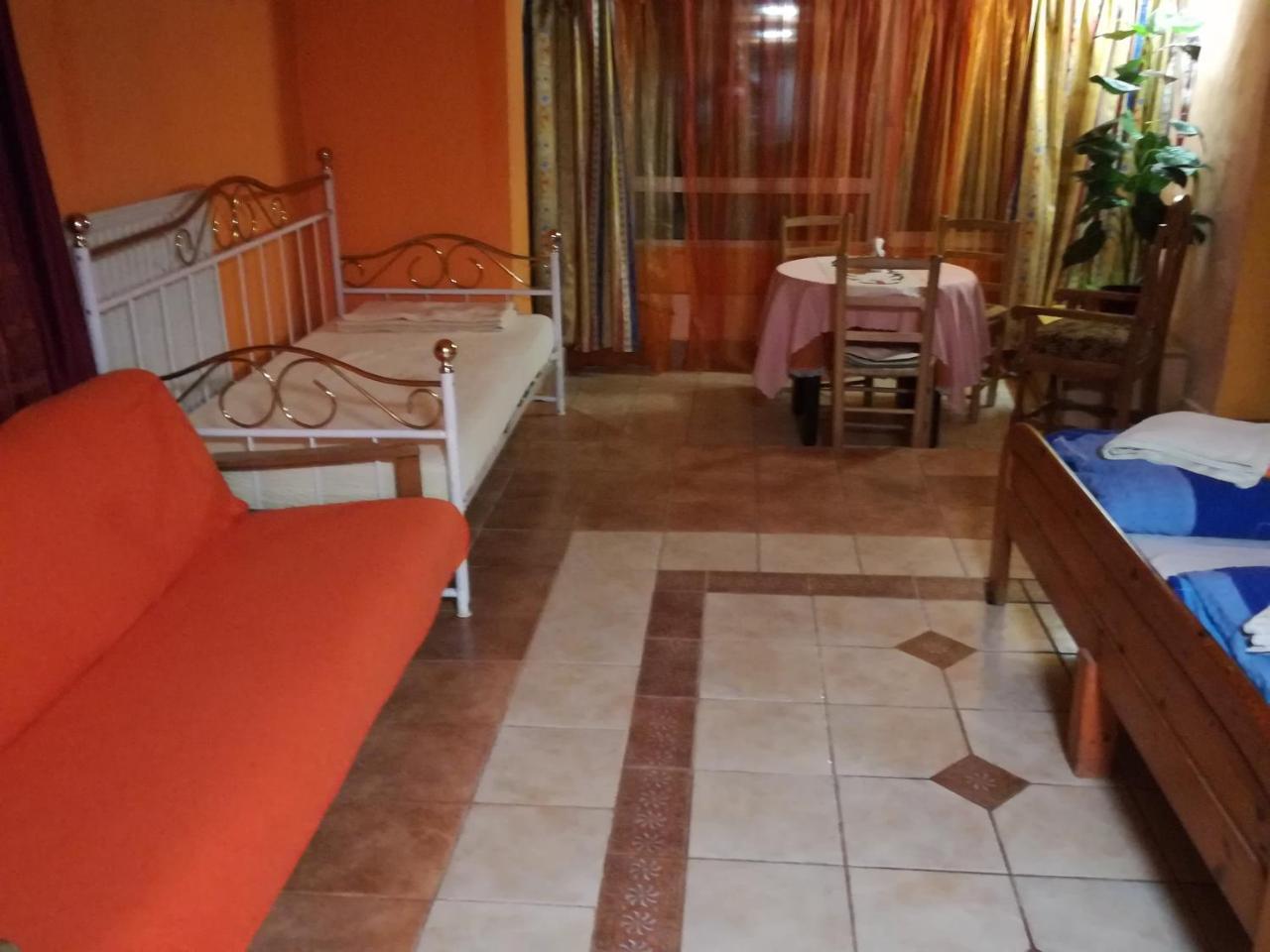 Toth Apartman Telkibánya Exterior foto